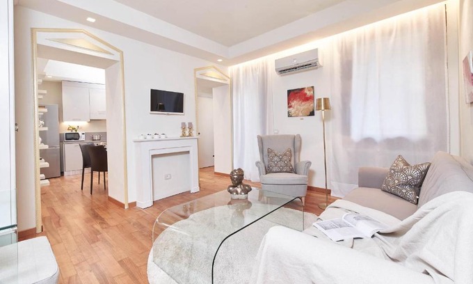 Vicenza Apartment | Top-Rated AppartamentoPalladio140: Family-Friendly Getaway