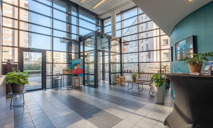 Europe Apartment | Pet-Friendly Appart’City Confort Brest with Spa & Breakfast
