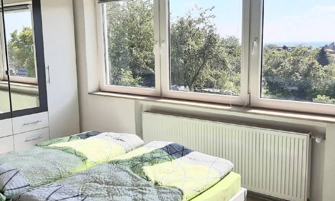 Schweigen-Rechtenbach Apartment | Cozy Apartment with Ocean View - Gästehaus am Sonnenberg