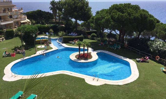 Sant Feliu de Guixols Apartment | Oceanfront Apartment with Pool & Spa on Costa Brava