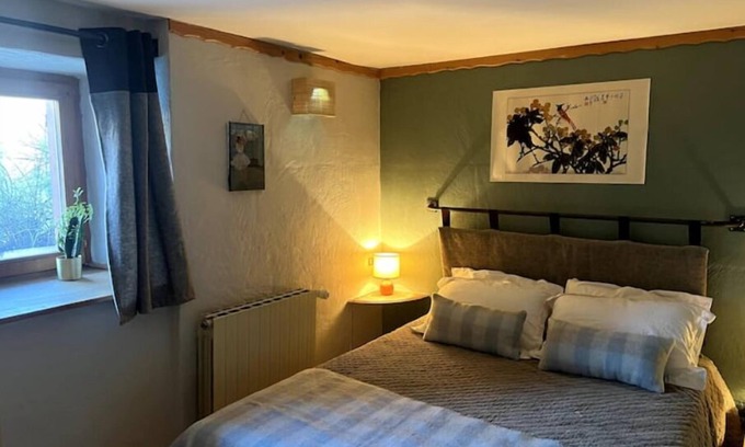 La Plagne-Tarentaise Apartment | Cozy Appartement de Charme: Pet-Friendly with Spa & Breakfast