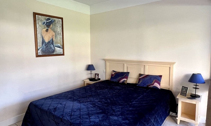L'Arenas Apartment | Oceanfront Appartement Seaside with Pool & Family Amenities