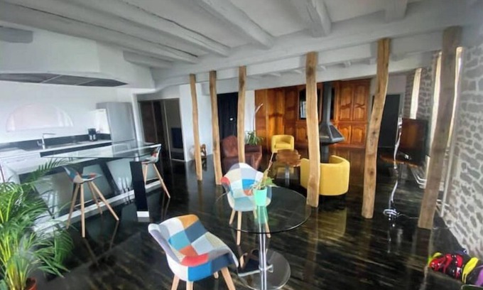Vandenesse-en-Auxois Apartment | Discover Appartement Le Relais: Breakfast & Kitchen Awaits