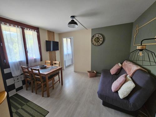 Mont-Dore Apartment | Cozy Residence "Le Belouga" for Families and Friends