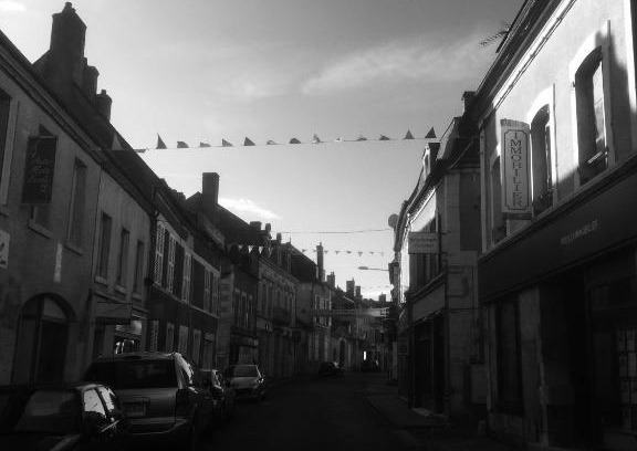 Pouilly-sur-Loire Apartment | Cozy 1-Bedroom Apartment - Pet Friendly & Highly Rated