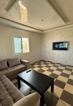 Azla Apartment | Breathtaking Sea View Apartment in Azla for Families