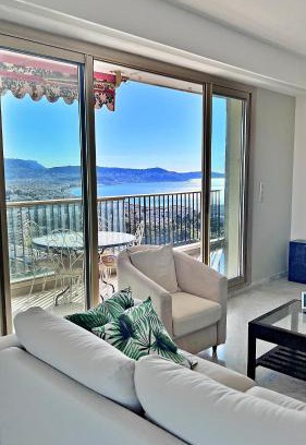 Fabron Apartment | Appartement 2 chambres et studio indépendant avec vue sur mer