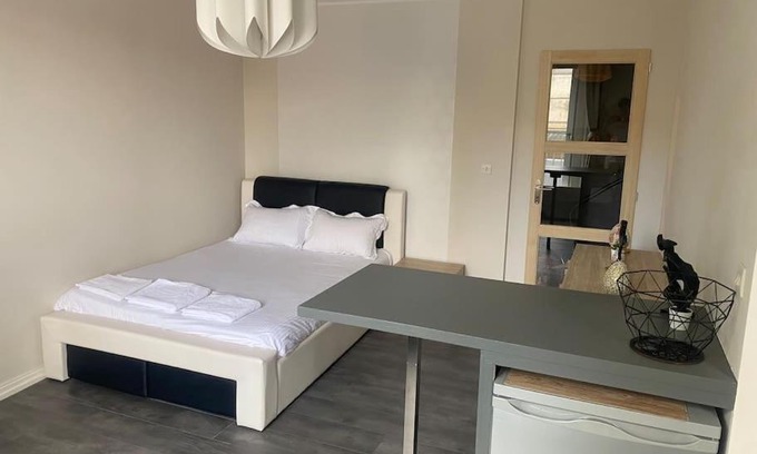 Damville Apartment | Family-Friendly Appartement 2 with Great Guest Reviews