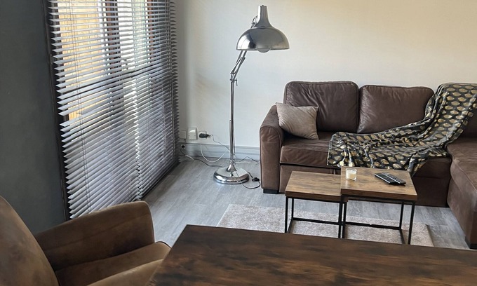 Le Port-Marly Apartment | Comfortable 2-Piece Apartment in Port-Marly for Families