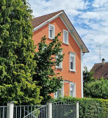 Aschach Apartment | Cozy Appartement 24: Pet-Friendly with Oceanfront Views