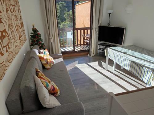 La Colmiane Apartment | Convenient Appartement au Pied des Pistes for Families & Pets