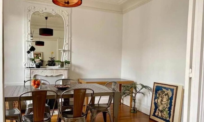 Amerique Apartment | Comfortable 3-Room Apartment Near Buttes Chaumont