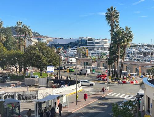 Le Suquet Apartment | Oceanfront Apartment with Port Views - Rated 9.7 by Guests