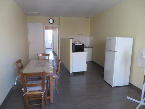 Clairvaux-les-Lacs Apartment | Comfortable Apartment for 4 to 6 Guests - Rated 7.8/10