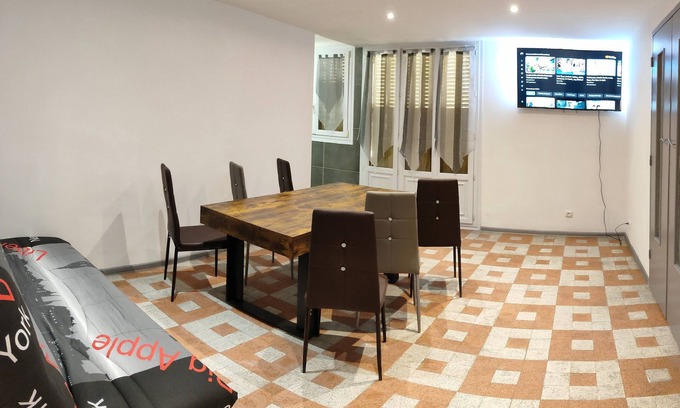 Saint-Barthelemy Apartment | Family-Friendly 4-Bedroom Apartment Frêche for Your Getaway