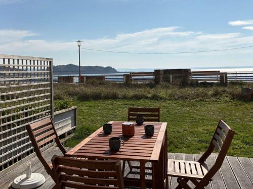 Trebeurden Apartment | Appartement 56m² bord de mer avec terrasse, parking privé, WiFi - FR-1-542-67