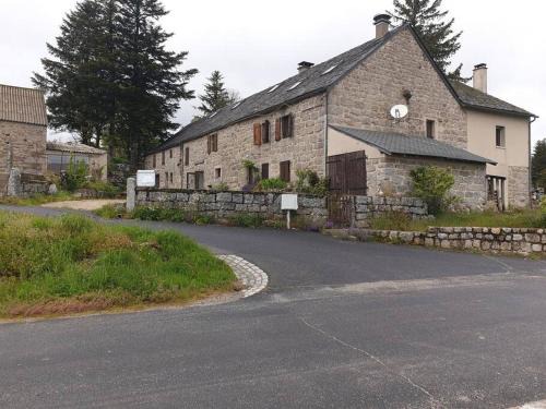 Prinsuejols Apartment | Cozy Appartement for 6 on Beautiful Aubrac - Pet Friendly