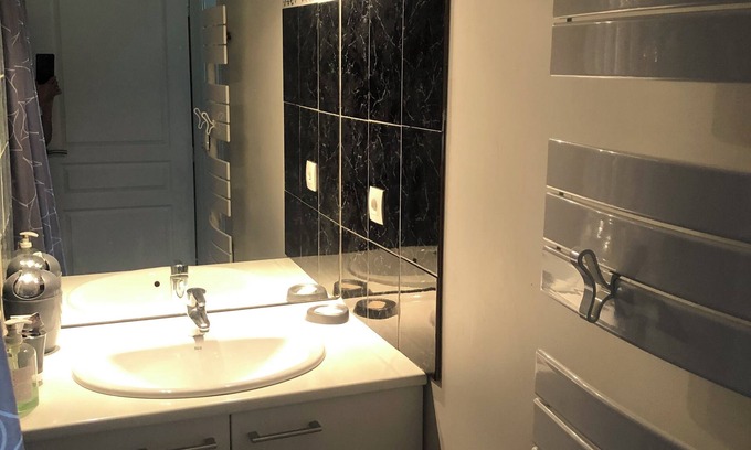 Aix-en-Provence Apartment | Central Family-Friendly Apartment in Aix-en-Provence