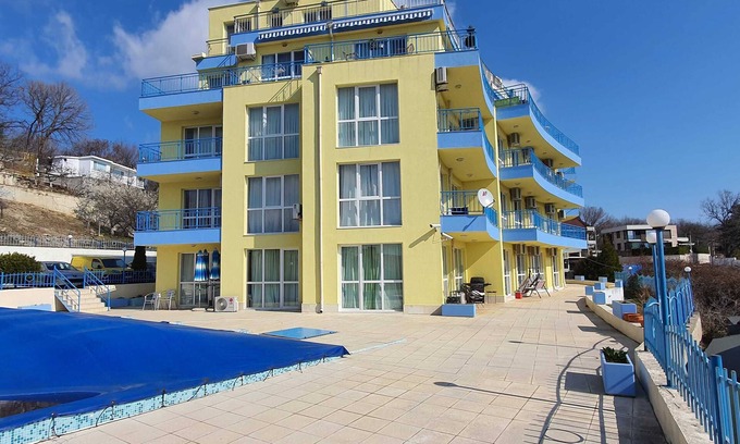 Golden Sands Apartment | Inviting Appartement Alen MAK - Pet-Friendly Getaway in Varna