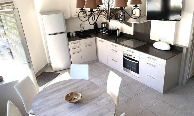 Lanslevillard Apartment | Guest Rated: 9.8 - Cozy Appartement in Lanslevillard Village