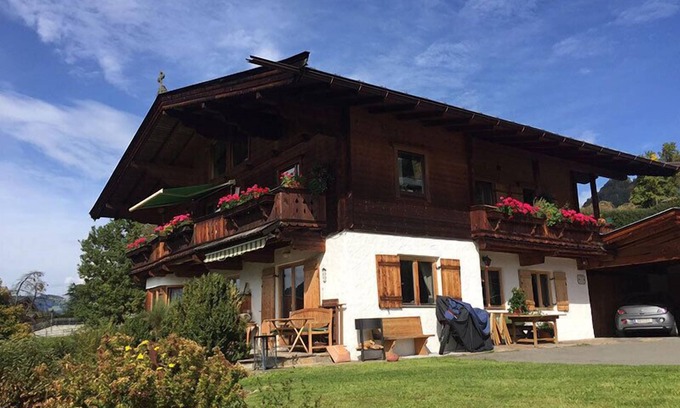 Kitzbuehel Apartment | Top-Rated Appartement Aschbach with Family-Friendly Amenities