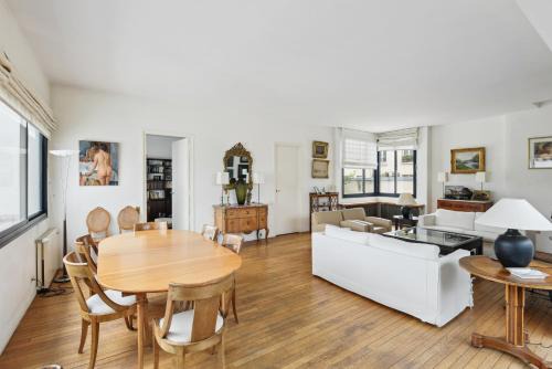 Parc-de-Montsouris Apartment | Unique Montsouris Apartment by Weekome - Family Friendly Stay
