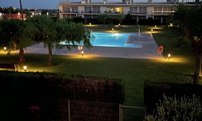 L'Ampolla Apartment | Tranquil Apartment in the Heart of Delta de Lebre