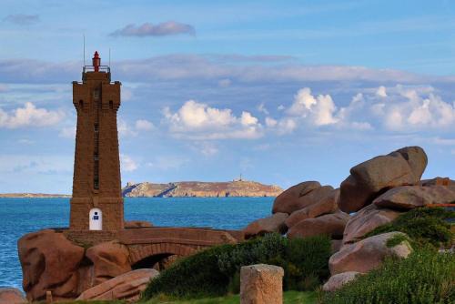 Perros-Guirec Apartment | Top-Rated Trestraou Beach Apartment for Family Getaways