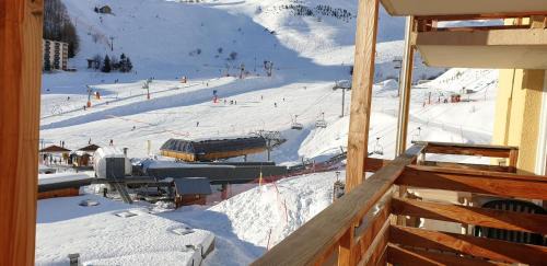 Orcieres-Merlette Apartment | Convenient Getaway: Apartment at the Foot of the Slopes
