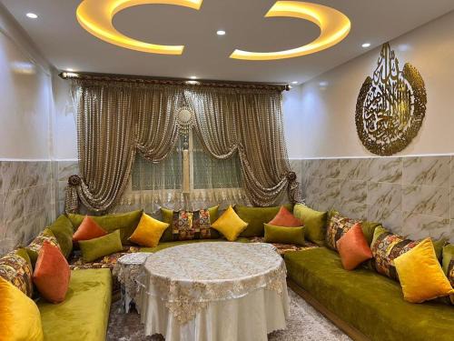 Complexe Al Irfane 2 Apartment | Conveniently Located Apartment Near the Airport
