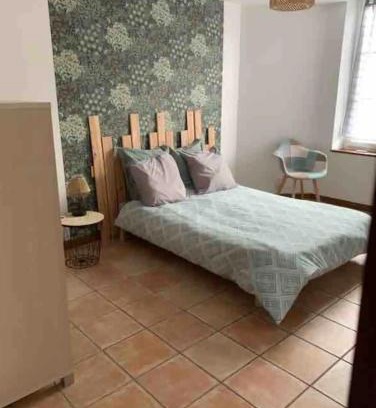 Gien Apartment | Charming Apartment with Terrace: Perfect for Families