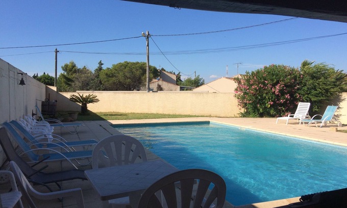 Bessan House | Relaxing Apartment by the Pool for Family Getaways