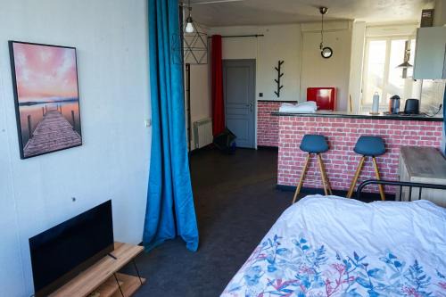 Redon Apartment | Comfortable Appartement by Vilaine, Near City Center & Train