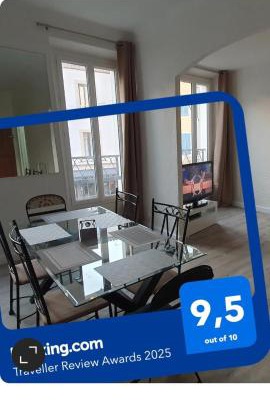 Frejus City Centre Apartment | Historic Apartment in the Heart of the City - Pet Friendly