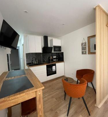 Langres Apartment | Family-Friendly Appartement in Central Langres with High Ratings