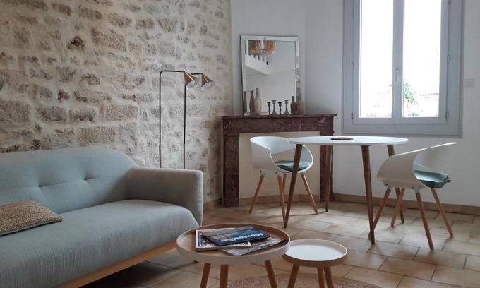 Gares Apartment | Central City Apartment with Terrace - Family Friendly Stay