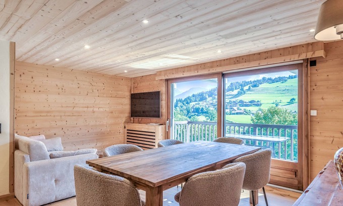 Combloux Apartment | Pet-Friendly Appartement Chablis with Spa & Breakfast