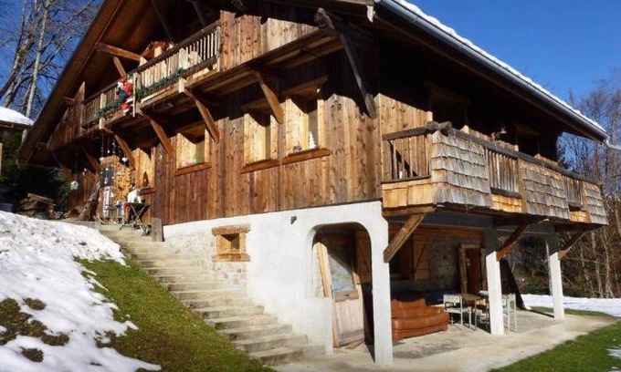 Les Esserts Apartment | Discover Appartement Chalet Nerboux with Ocean Views