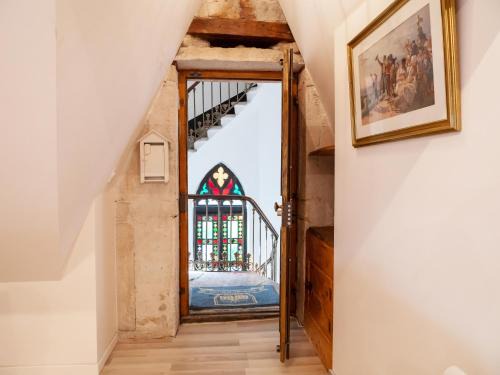 Grand Clement Apartment | Appartement Chaleureux et Moderne sous les toits du Château 8pers