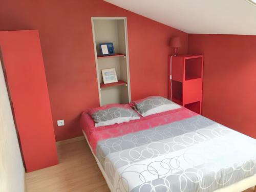 Roanne Apartment | Delightful Apartment in Roanne with Terrace & Kid-Friendly Amenities