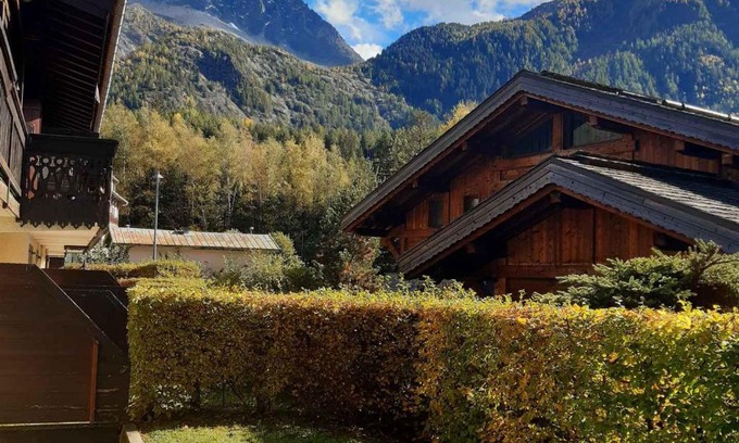 Les Tines Apartment | Family-Friendly Apartments in Chamonix-Mont-Blanc, France