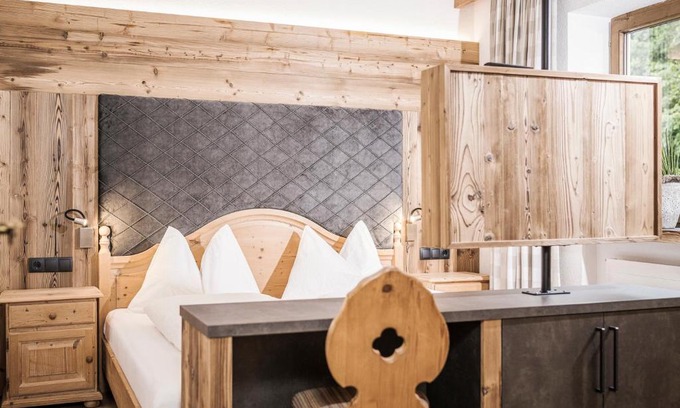 Ried im Zillertal Apartment | Family-Friendly Retreat at Appartement Christoph - Rated 9.6/10