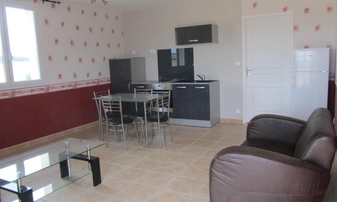 Chatellerault Apartment | Family-Friendly Appartement Clémenceau with Great Reviews