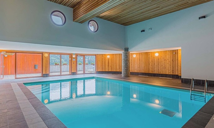 Vaujany Condo | Comfortable Apartment with Access to Ski Lifts & Pool