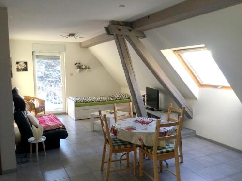 Lohr Apartment | Comfortable One-Bedroom Apartment with WiFi in Lohr