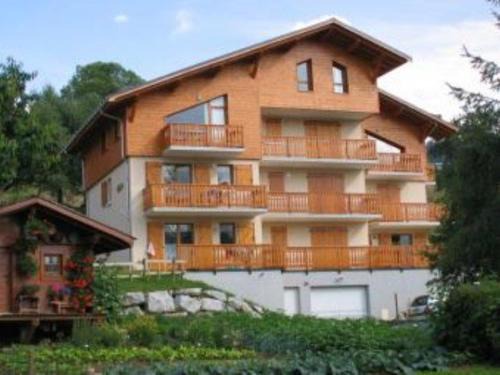 Crest-Voland Apartment | Cozy 2-Bedroom Apartment with Terrace Near Ski Slopes