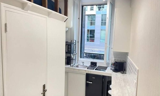 Ivry-port Apartment | Cozy Apartment Near Paris: Perfect for Your City Getaway