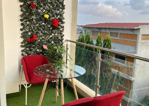 Bingerville Apartment | Modern & Cozy Apartment in Riviera Faya - Pet Friendly Stay