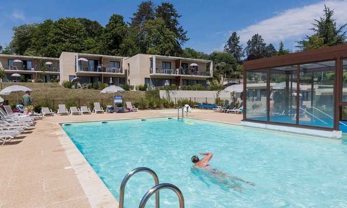 Chinon Condo | Cozy Apartment Near the Vienne with Pool and Spa
