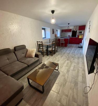 Labastide-du-Temple House | Charming Apartment Near Moissac with Spa and Hot Tub
